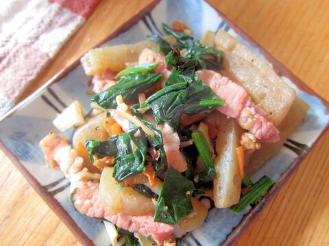 ベーコンと蒟蒻とほうれん草醤油炒め煮